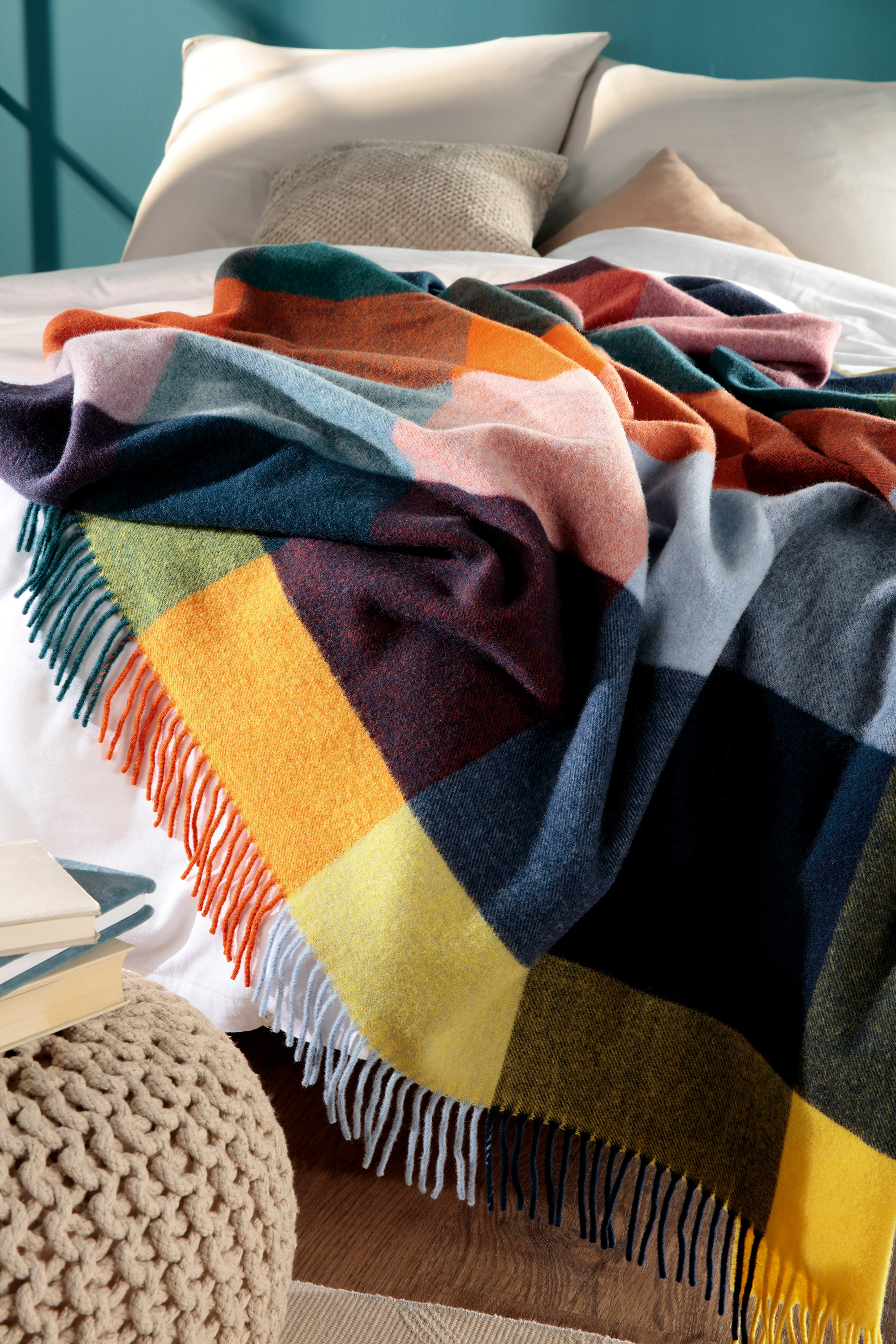 Kaschmirplaid Vibrant Squares Milieubild