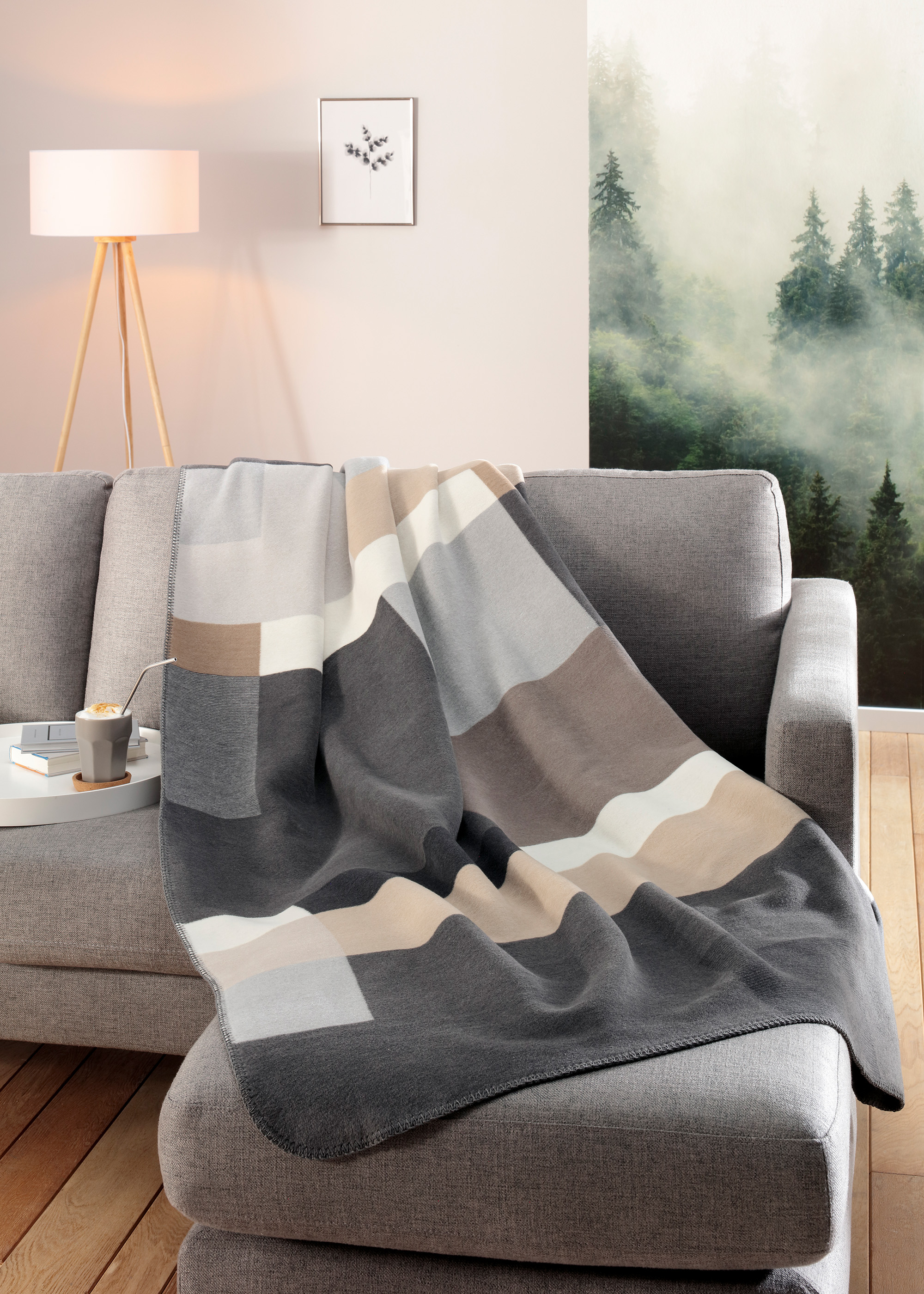 Wohn- und Kuscheldecke "Black Part" Wohndecke Black Part Milieubild