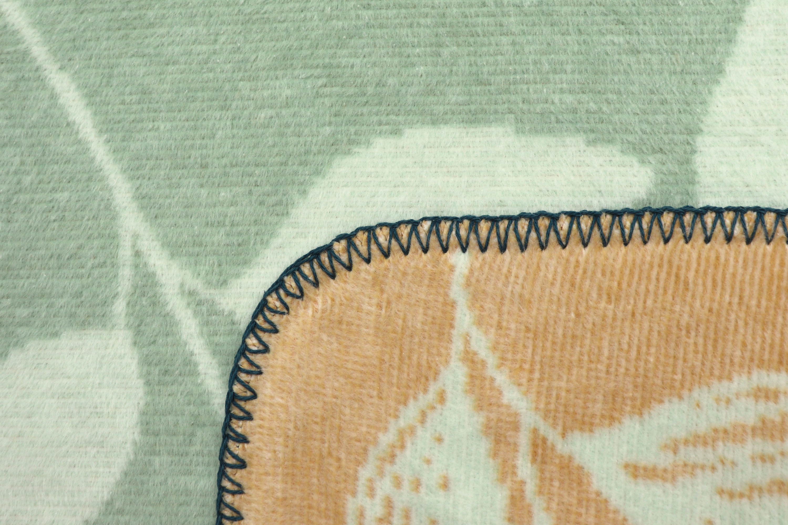 Kuscheldecke Greenery Nahaufnahme Einfassung