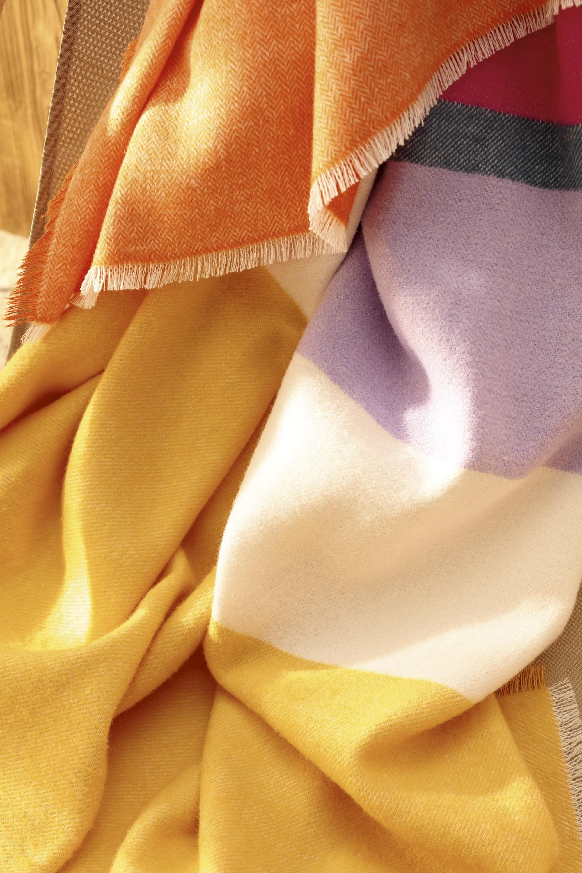 Fransenplaid Nizza Stripe Nahaufnahme