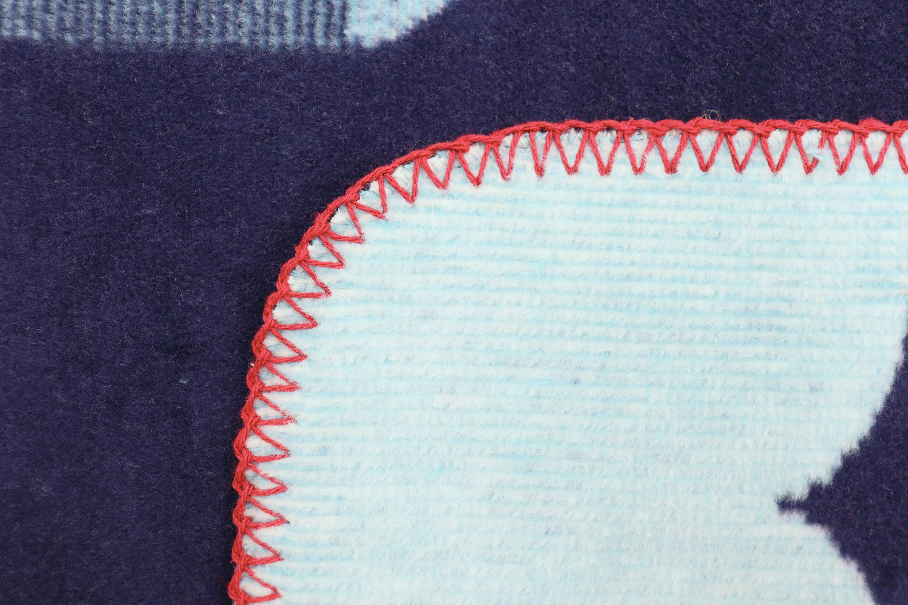Babydecke Little Rocket Nahaufnahme Einfassung