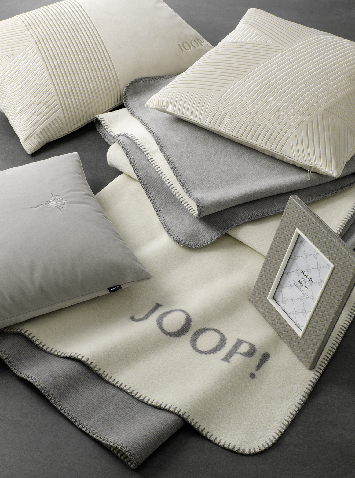 Milieubild zu Wohndecke JOOP! Melange-Doubleface natur-silber