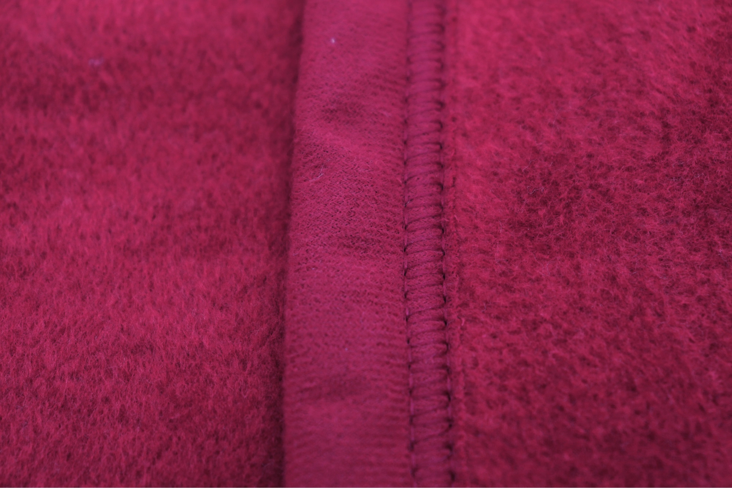 Wohndecke Uno Cotton beere Nahaufnahme Einfassung