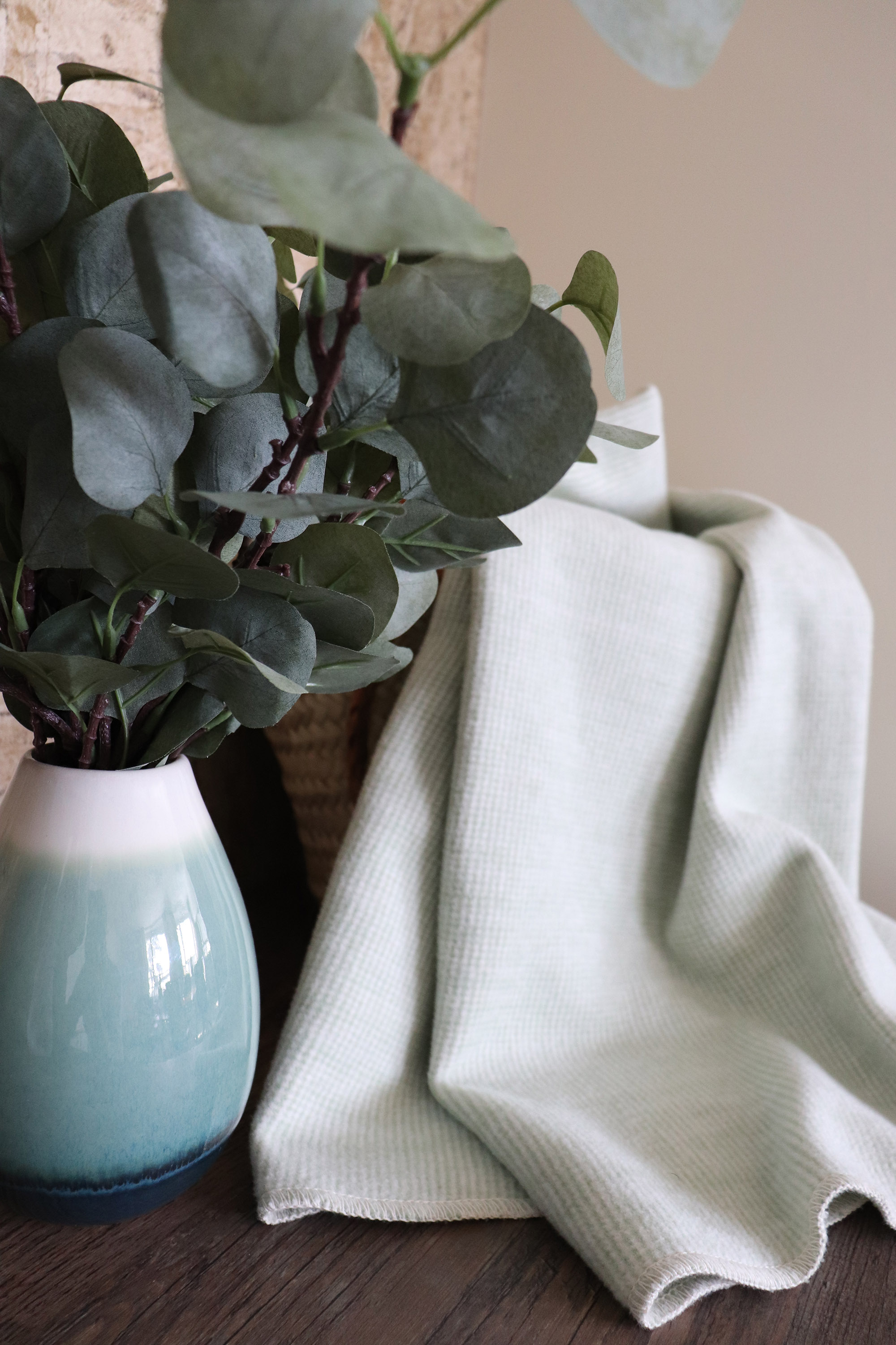 Wohn- und Kuscheldecke "Pearl" Baumwolldecke Pearl grey Milieubild