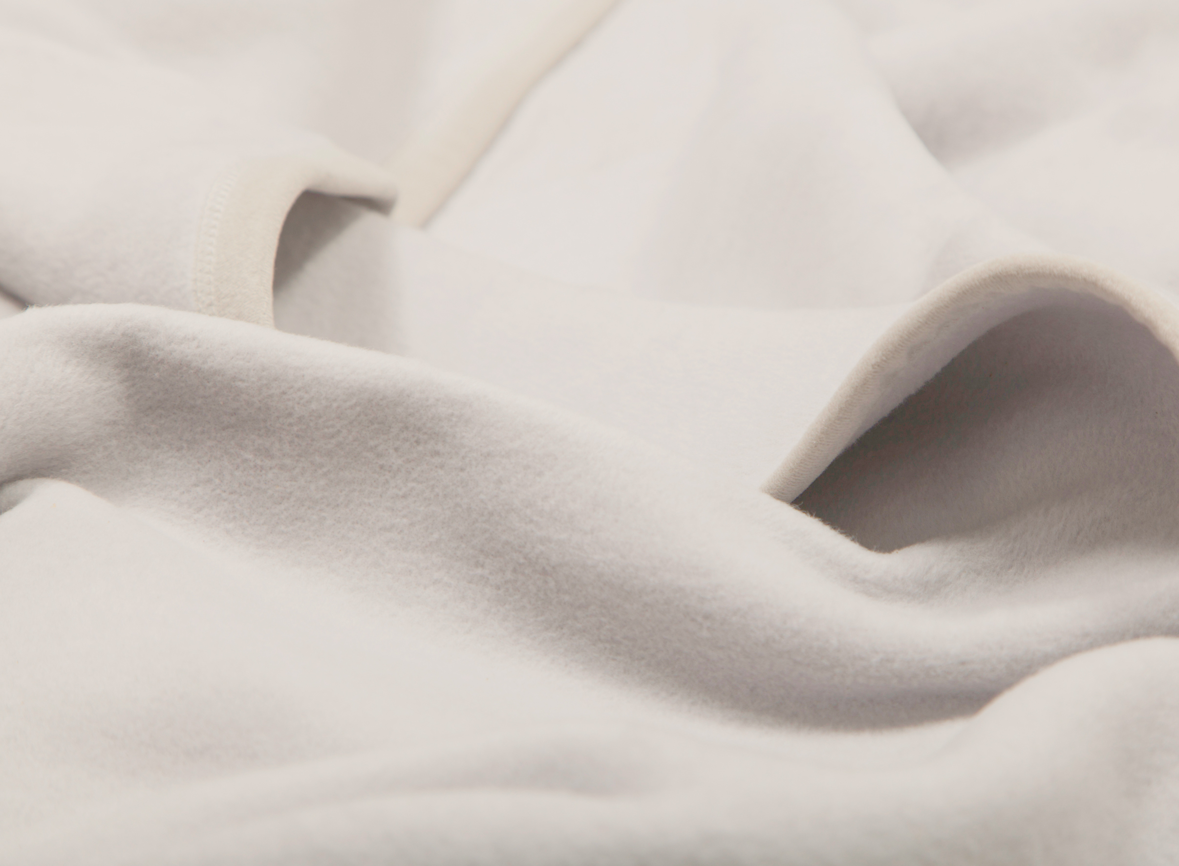 Wohndecke Pure Cotton silber Nahaufnahme Flor