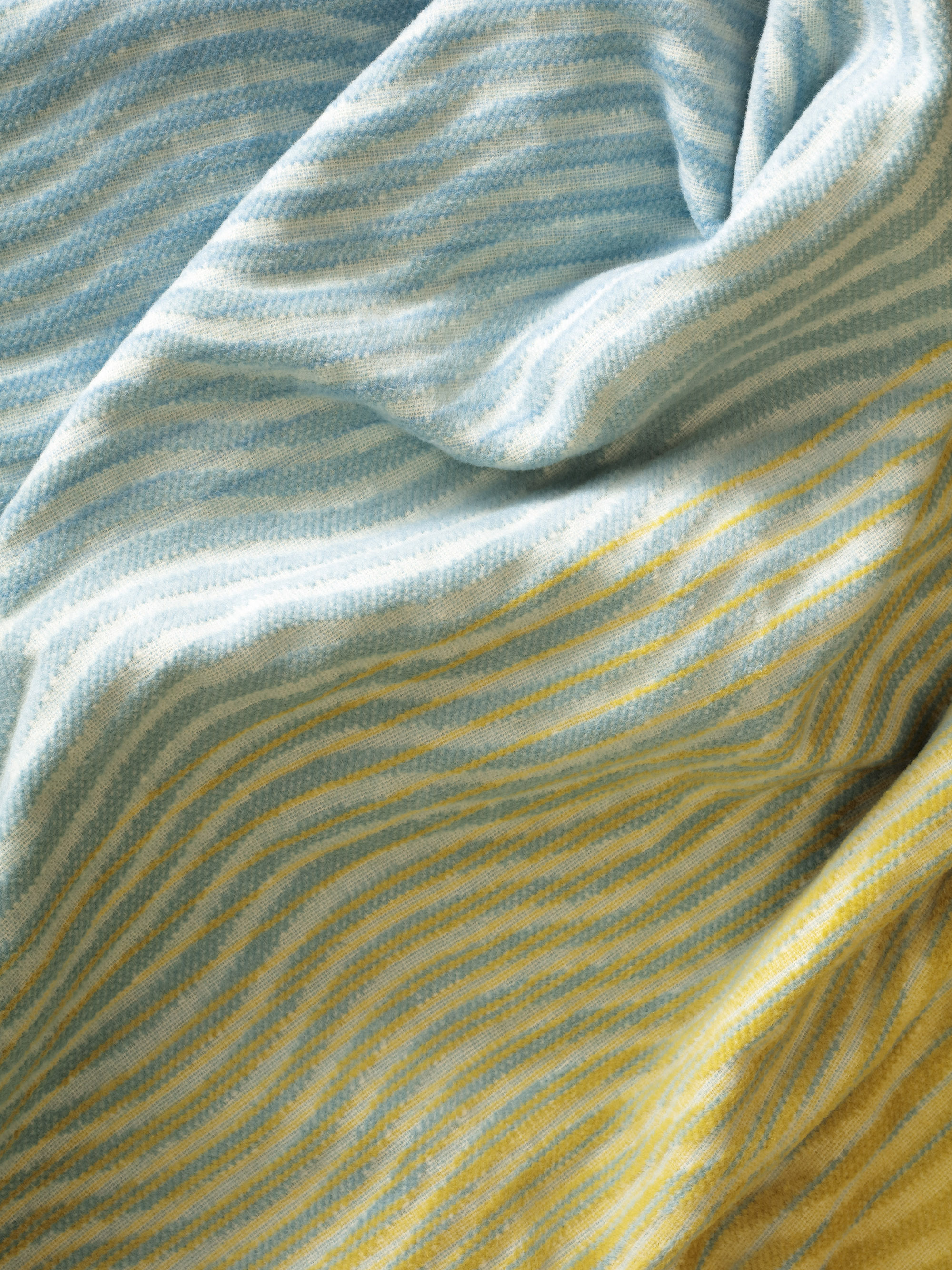 Wohndecke mit Reliefstruktur Ocean Nuance Nahaufnahme Flor