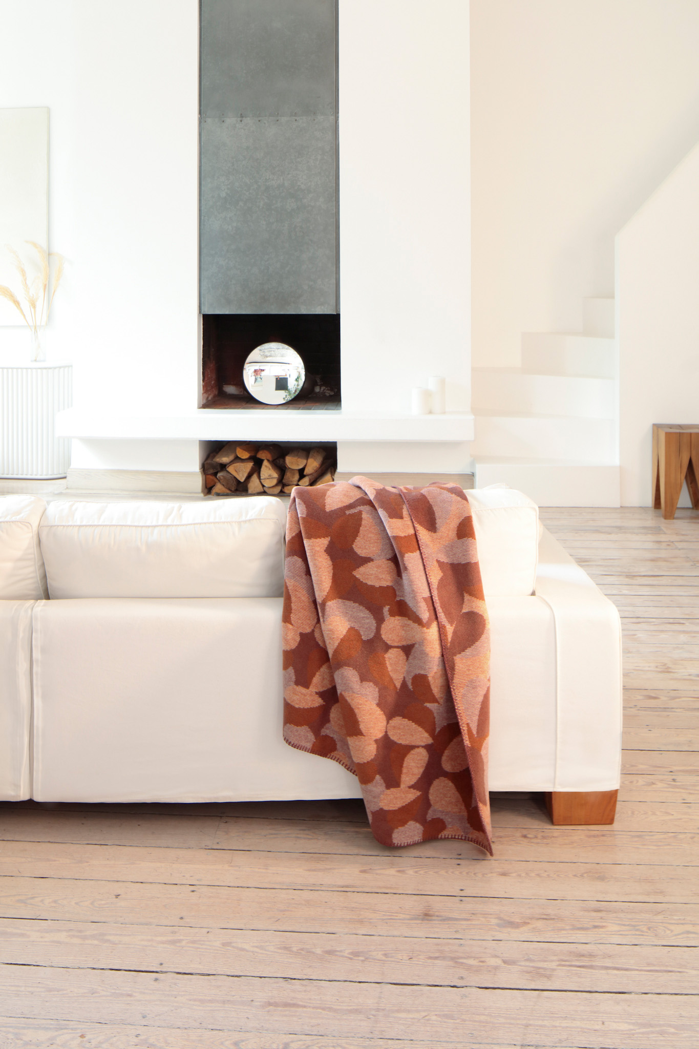ELLE Decoration Wohndecke Flowers terra mit Herzen in orange - Milieu