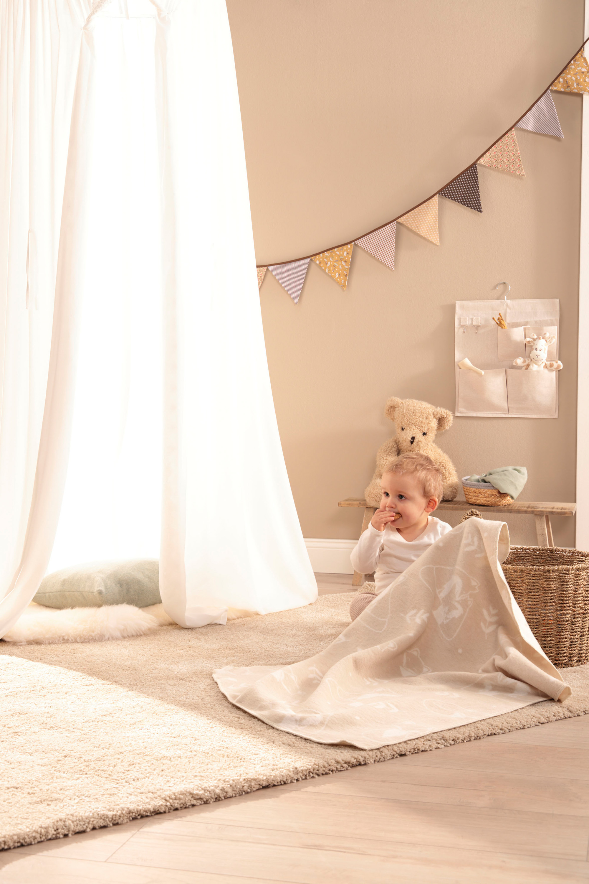Babydecke "Little Foxes" Emotionale Milieuaufnahme zur Babydecke Little Fox