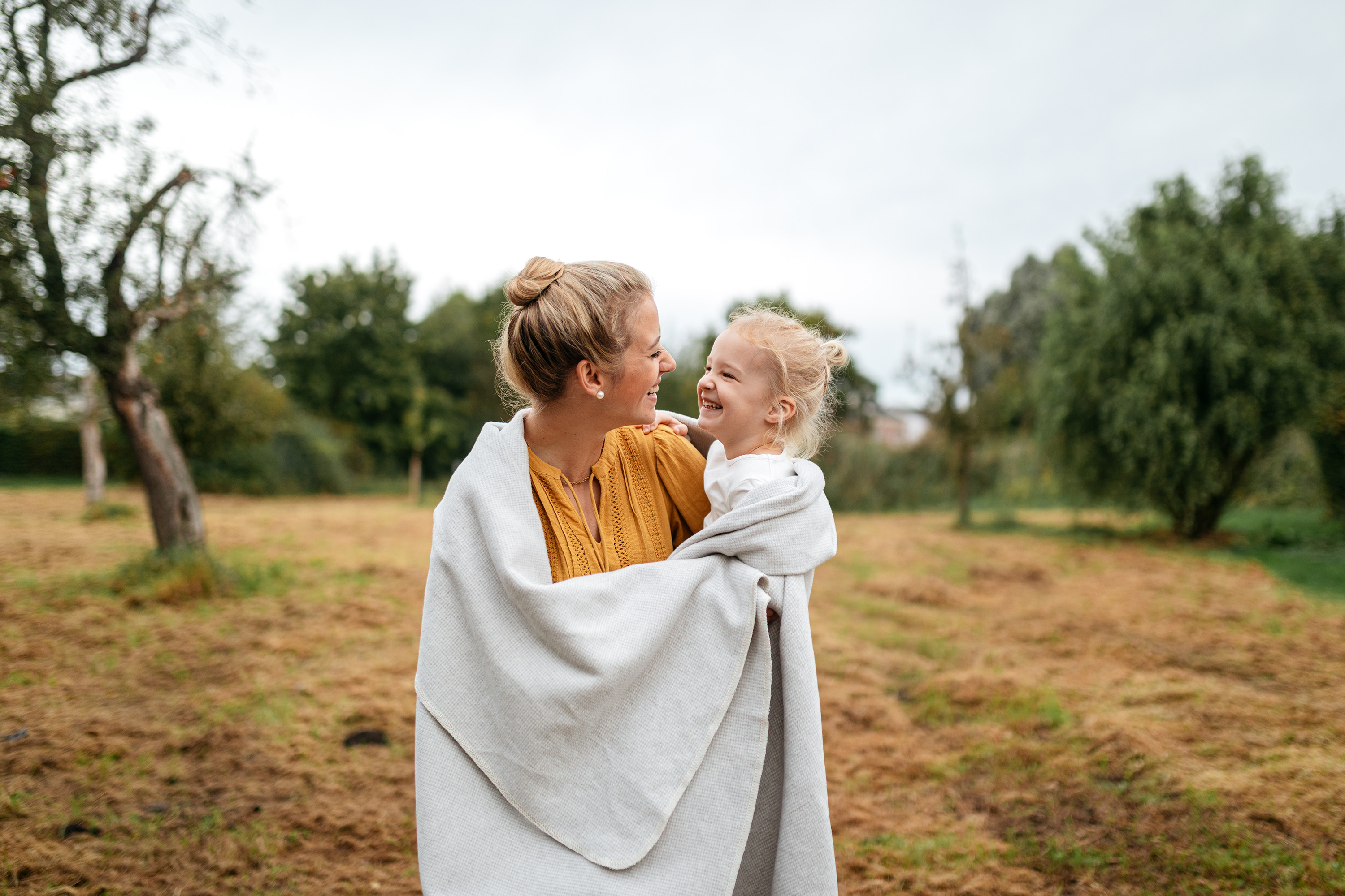 Onlineshop für Decken & Kissen | - Feeling Biederlack