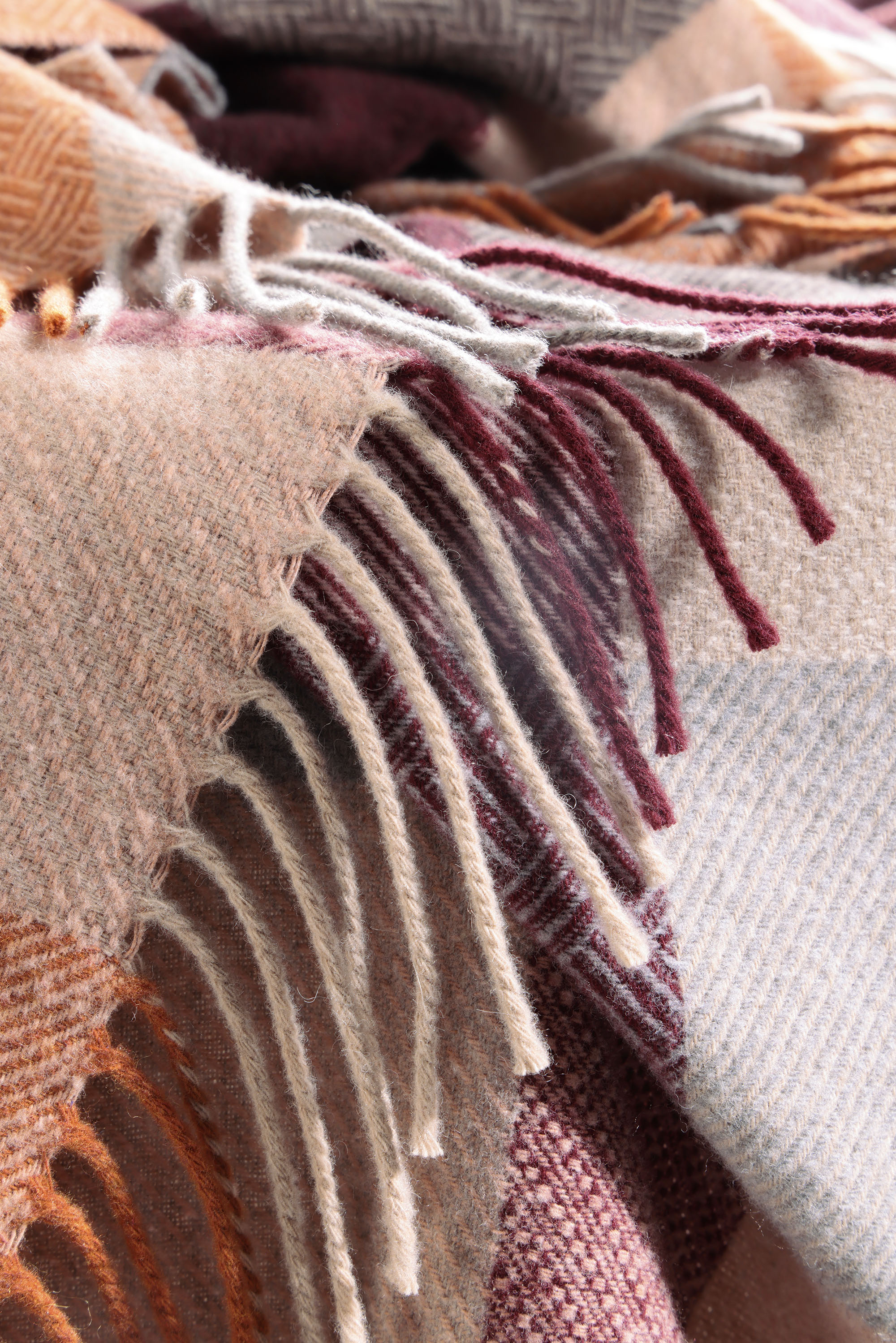 Fransenplaid Sienna Shades Nahaufnahme Fransen