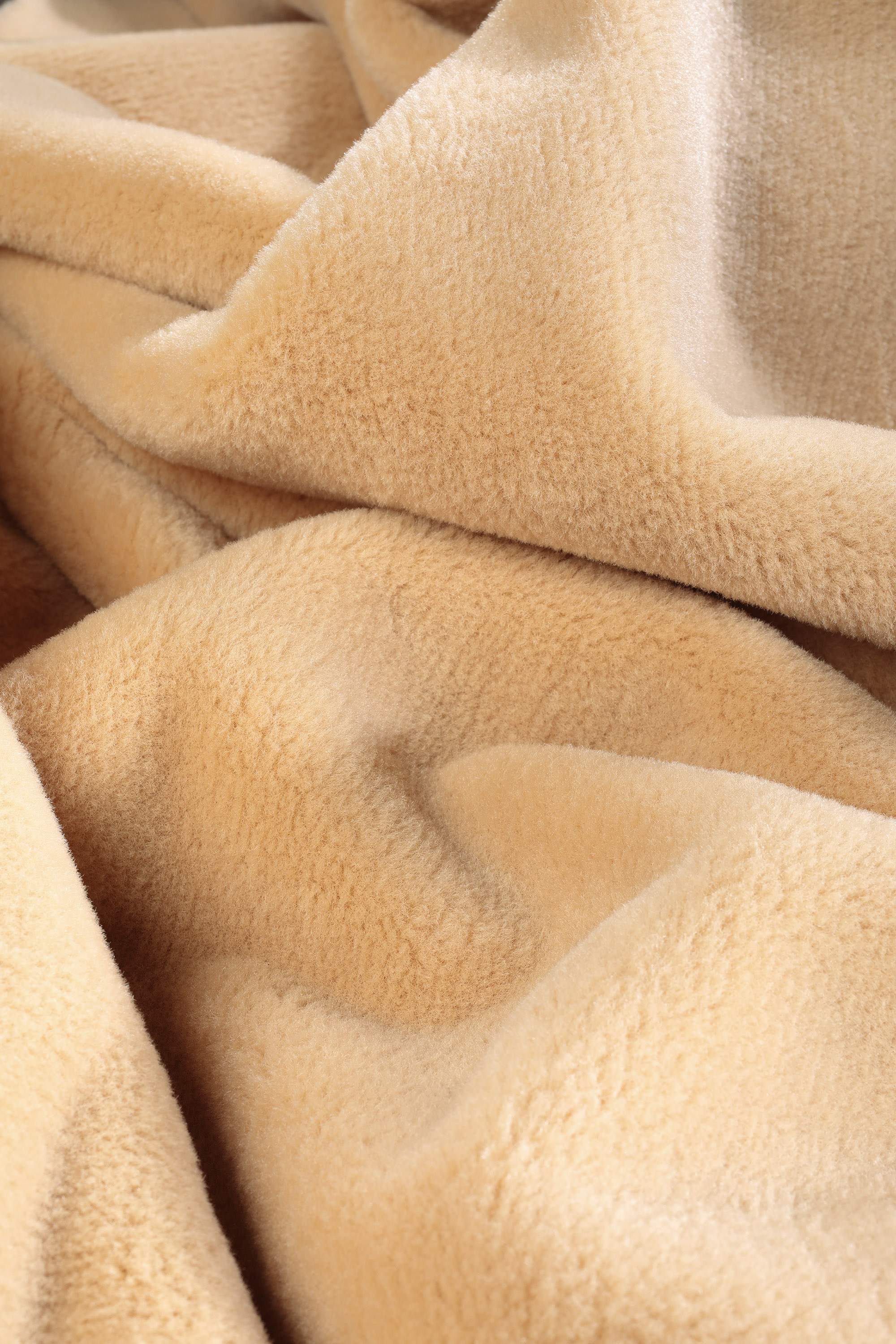 Wohndecke Wool Feel camel Nahaufnahme
